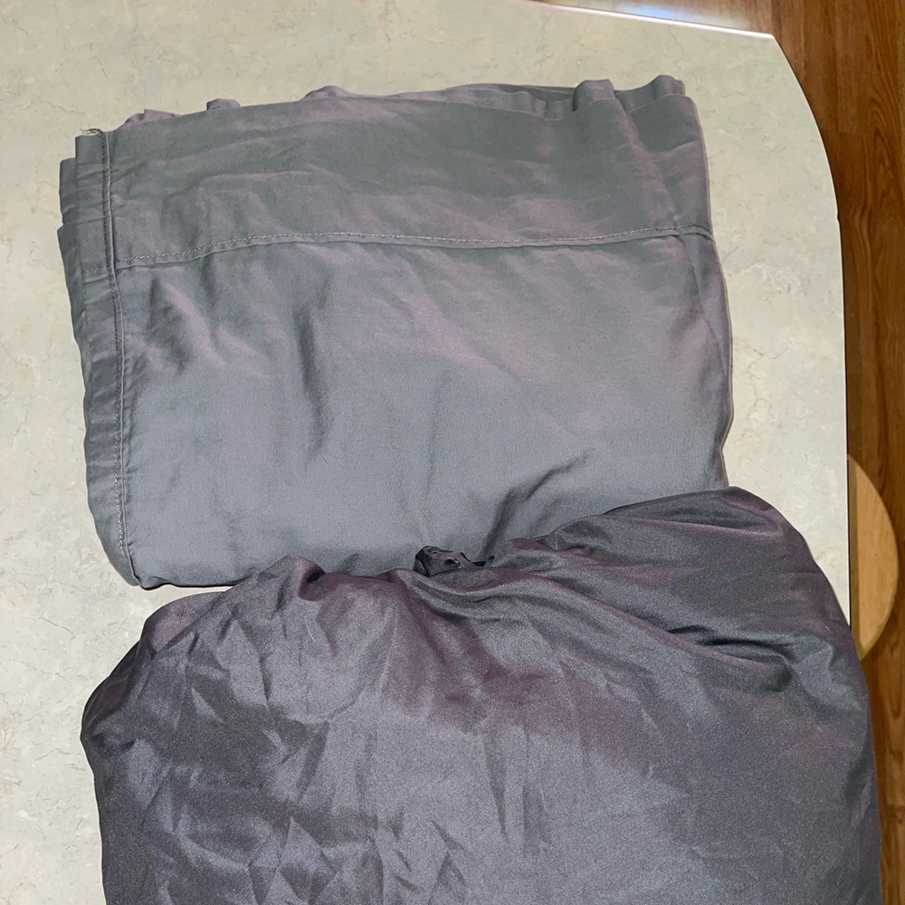 Flat and Fitted Sheet for twin XL
